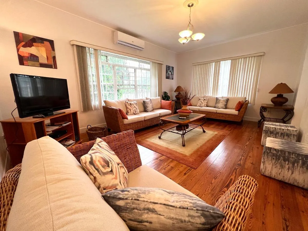 度假居 Seagaze Beach House Is Perfect For Family, A Few Steps To The Beach 圣詹姆斯